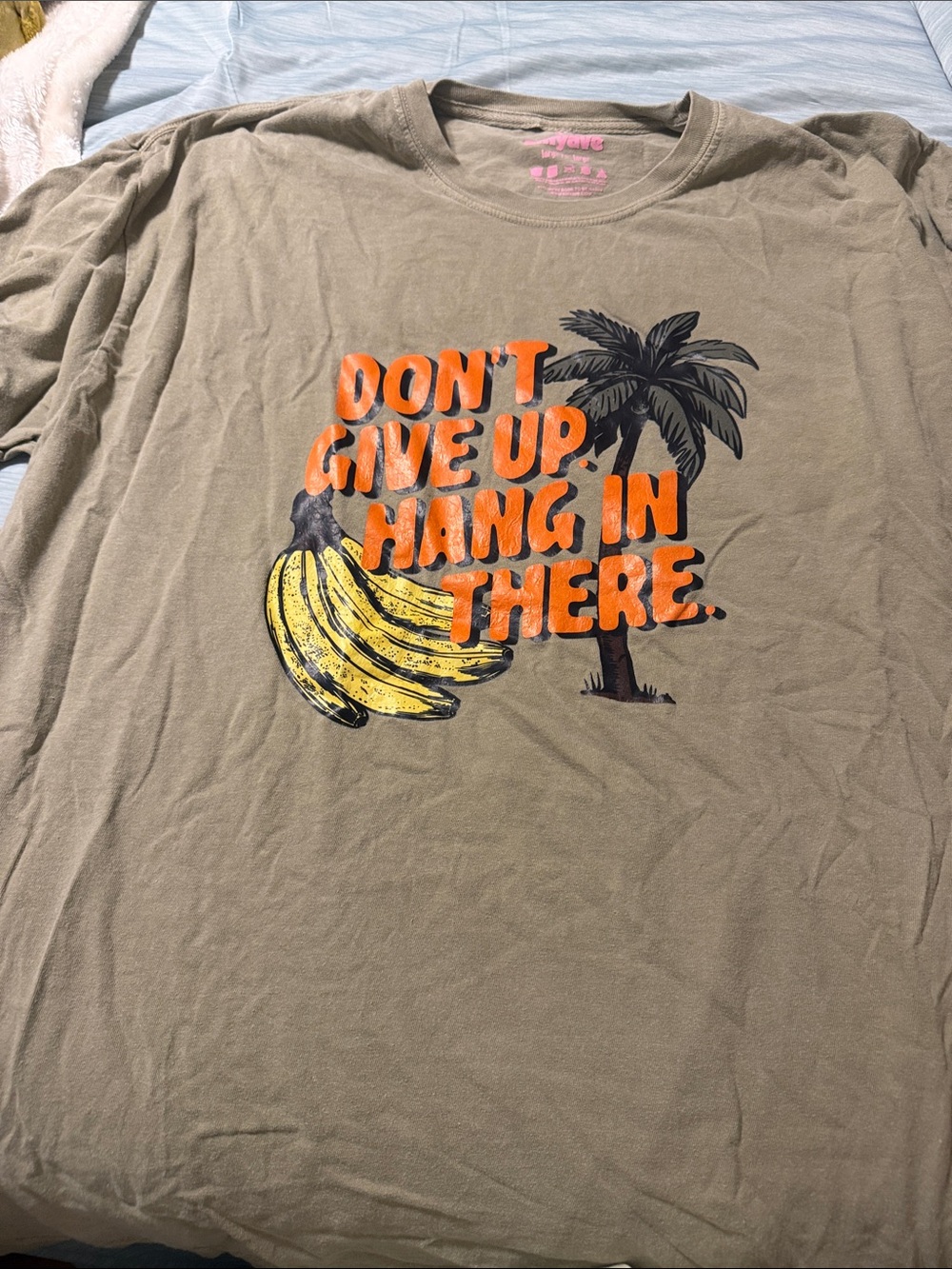 Kids' Olive Graphic Tee - Motivational 'Don't Give Up'